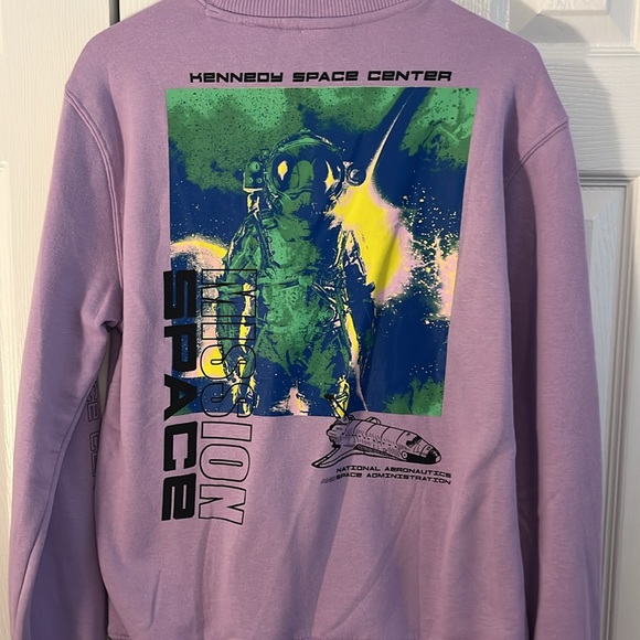 NASA Sweatshirt - Picture 3 of 3